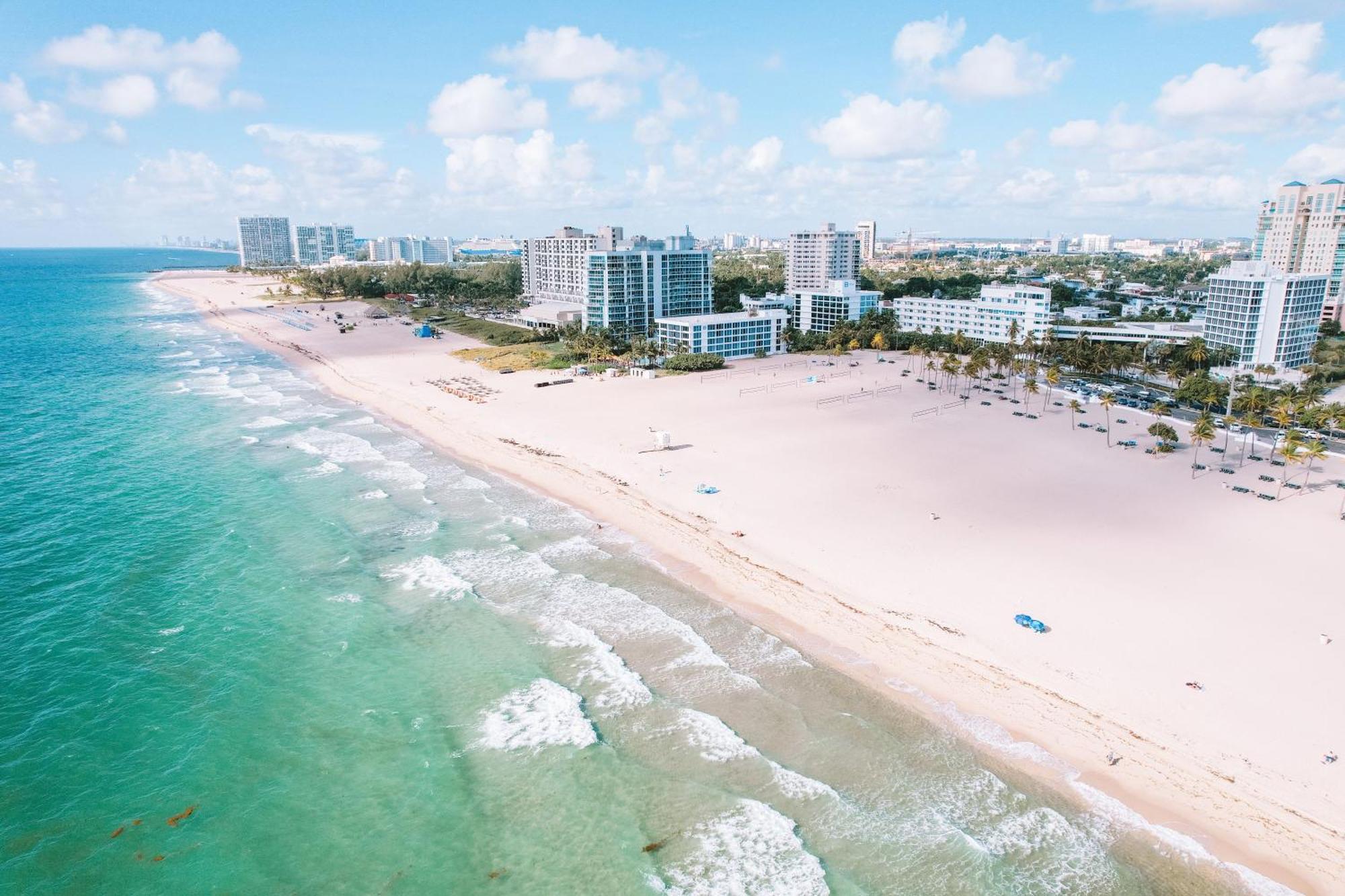 B Ocean Resort Fort Lauderdale Beach Exterior photo