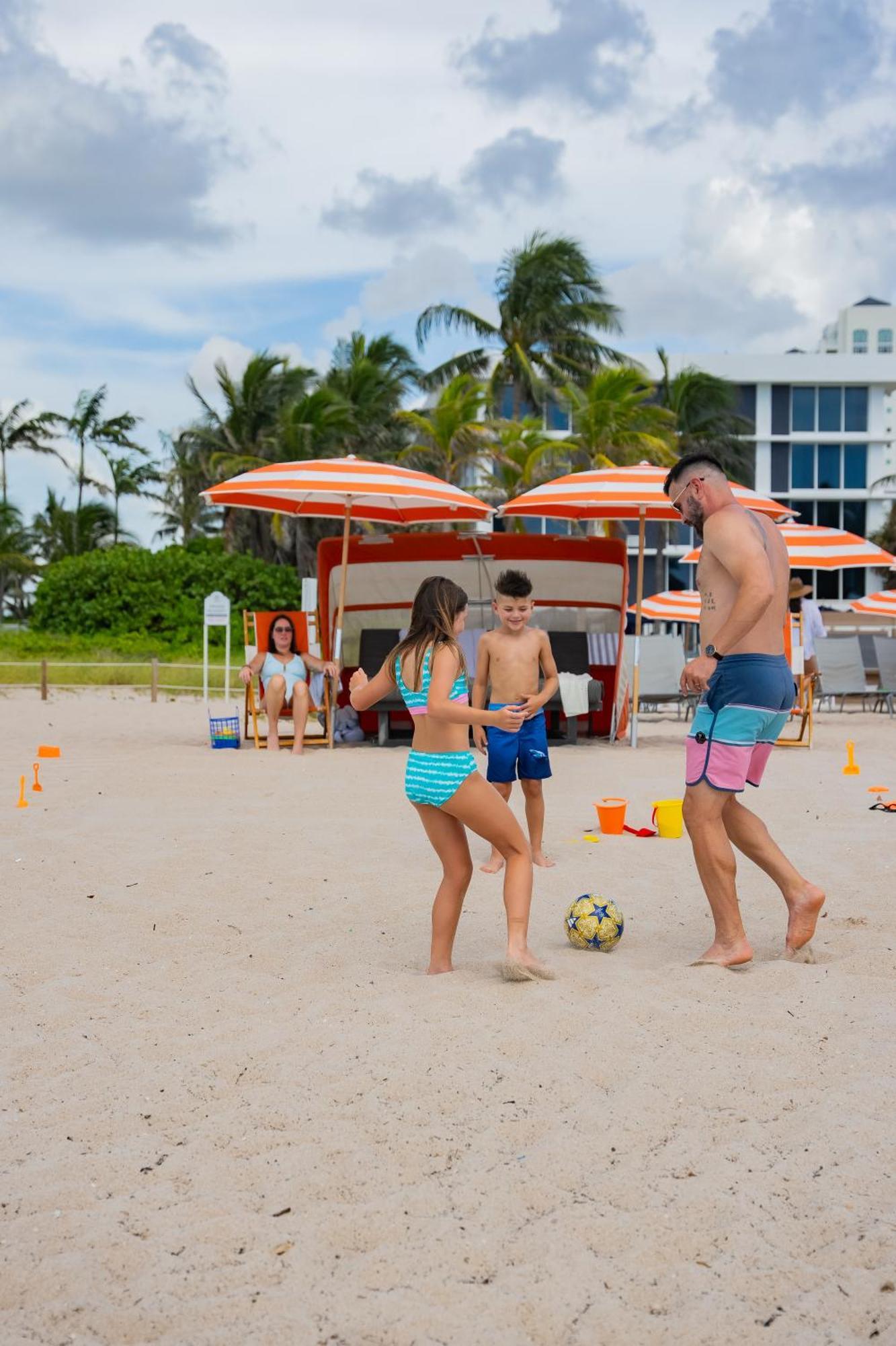 B Ocean Resort Fort Lauderdale Beach Exterior photo