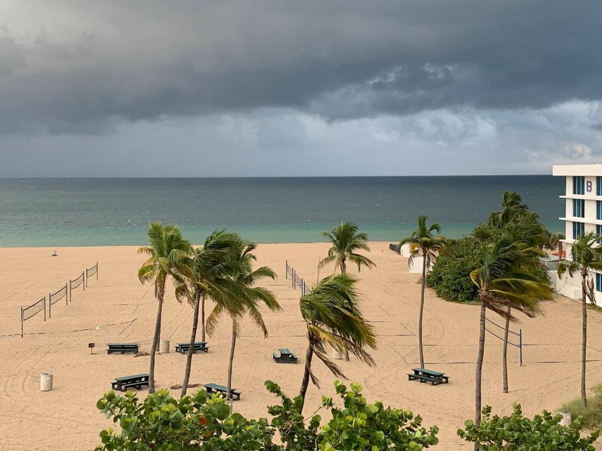 B Ocean Resort Fort Lauderdale Beach Exterior photo